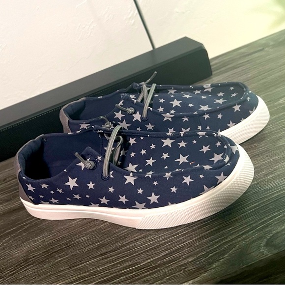 Girl slip on shoes - Picture 1 of 1